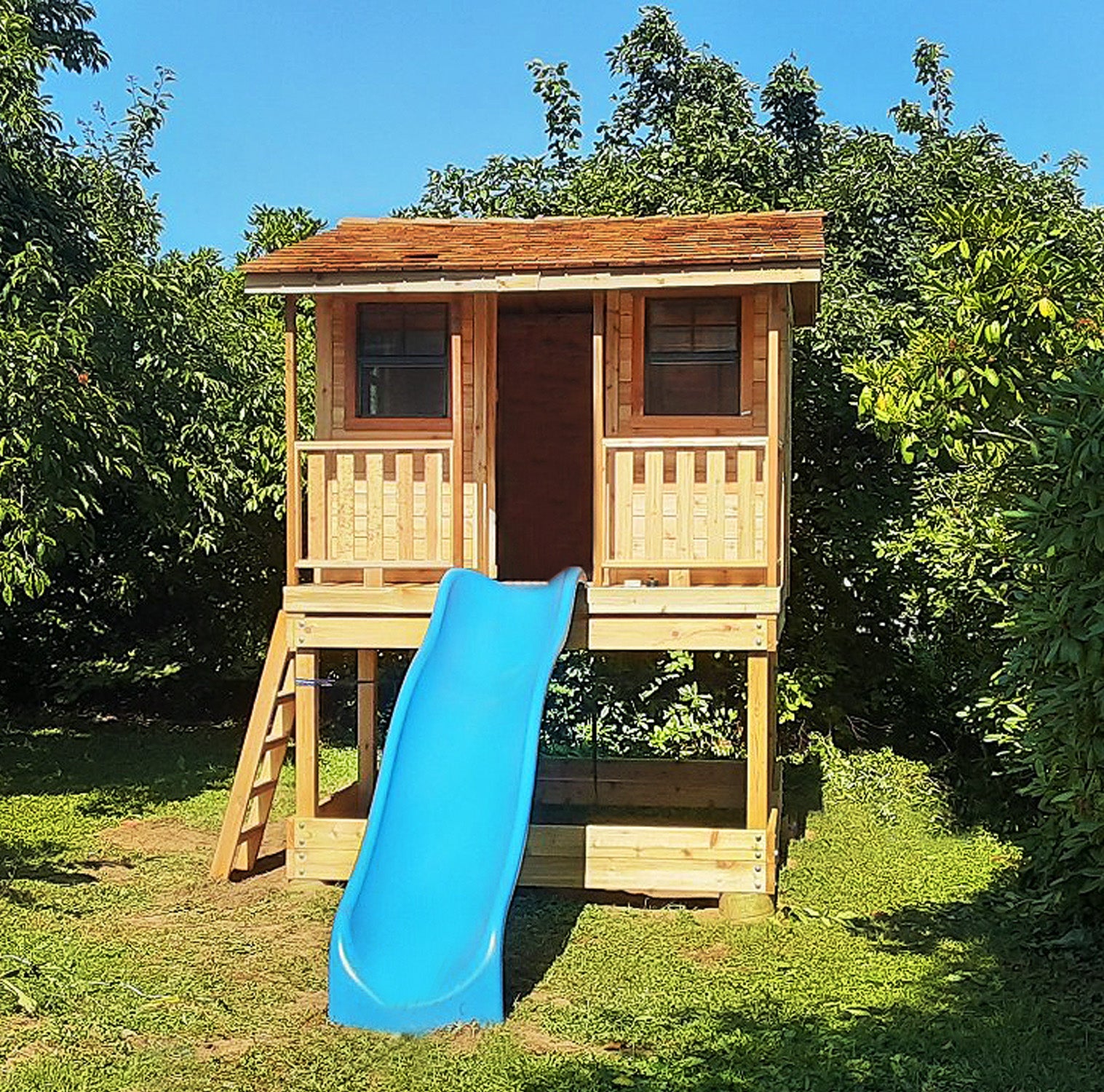Outdoor Living Today 9x7 Western Red Cedar Cozy Cabin Playhouse